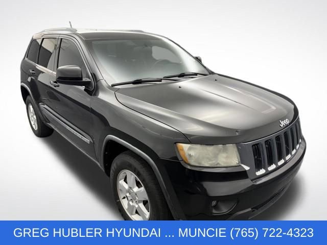 Used 2012 Jeep Grand Cherokee Laredo w/ Laredo E Group AWD/4WD image 1