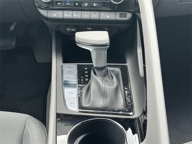Used 2024 Hyundai Elantra SEL w/ Convenience Package image 30