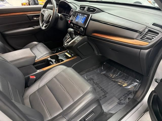 Used 2020 Honda CR-V Touring image 10