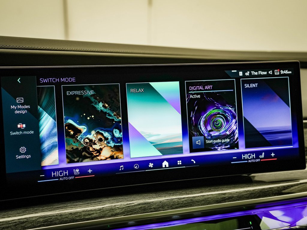 New 2026 BMW 740i xDrive w/ Executive Package image 40