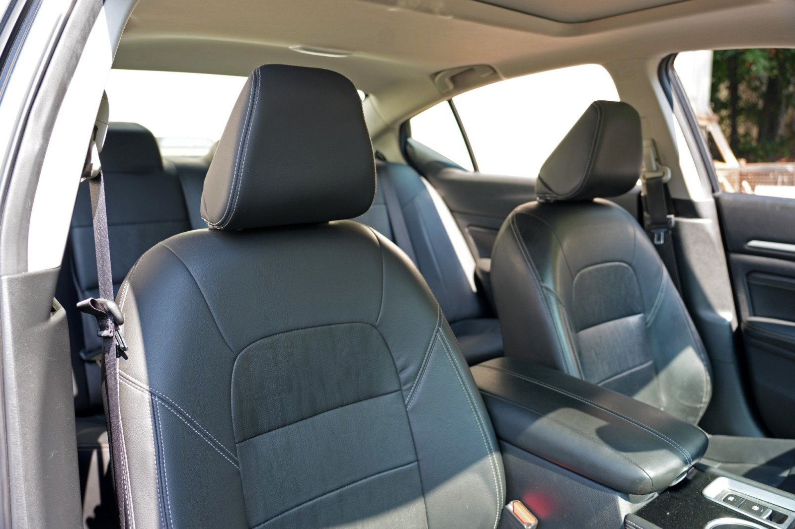 Used 2020 Nissan Altima 2.5 SL FWD image 34