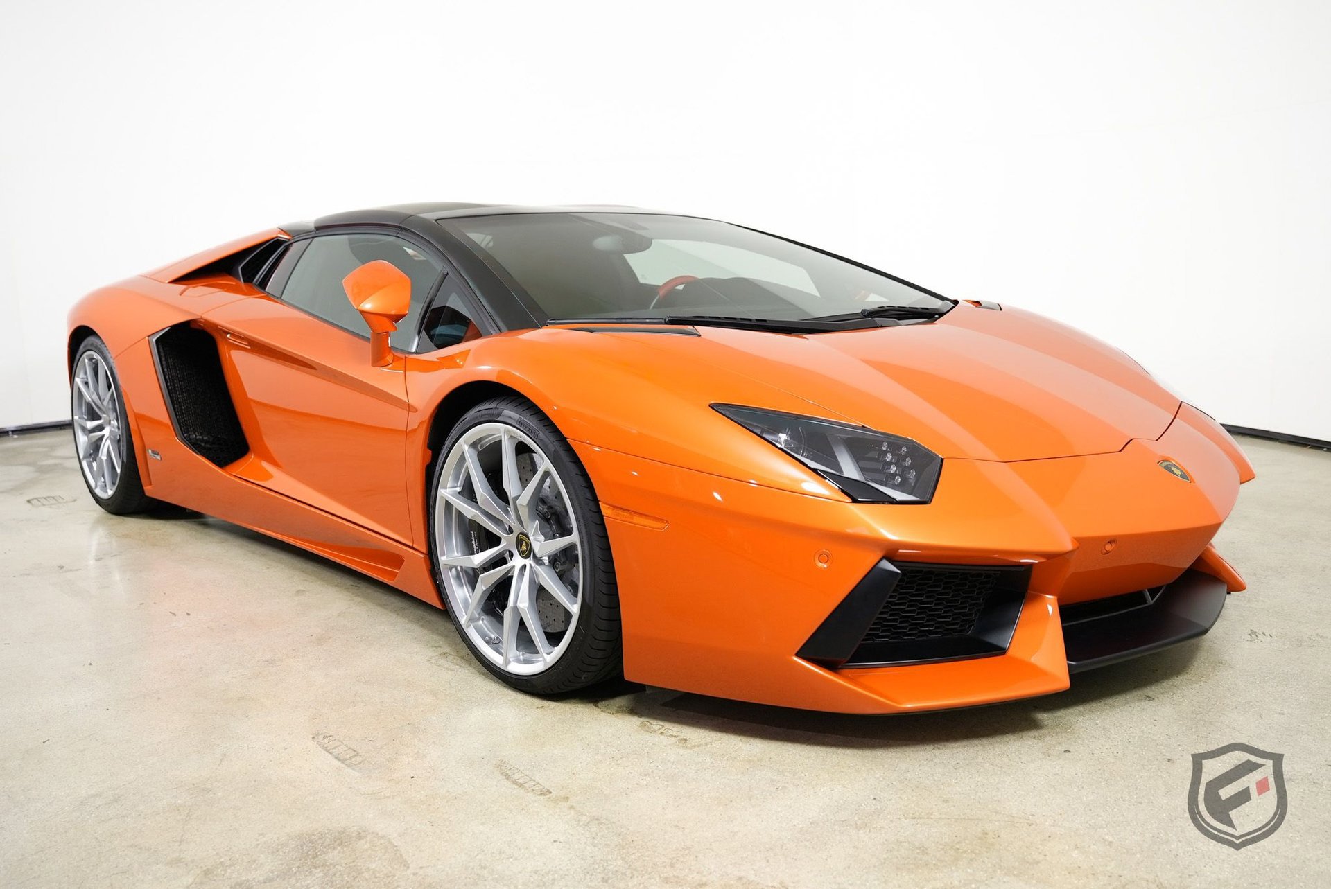 Used 2014 Lamborghini Aventador LP 700-4 image 1