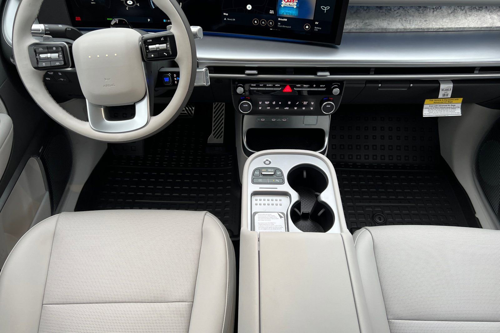 New 2026 Hyundai Ioniq 9 Calligraphy image 16