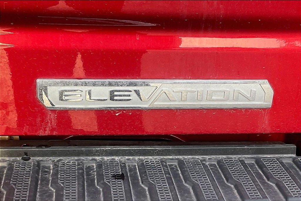 Used 2024 GMC Sierra 1500 Elevation w/ Elevation Premium Package AWD/4WD image 7