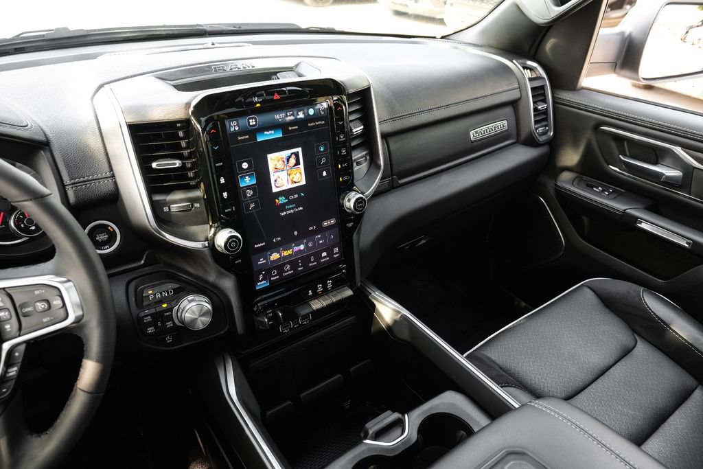 Used 2025 RAM 1500 Laramie w/ Laramie Southwest Edition AWD/4WD image 23