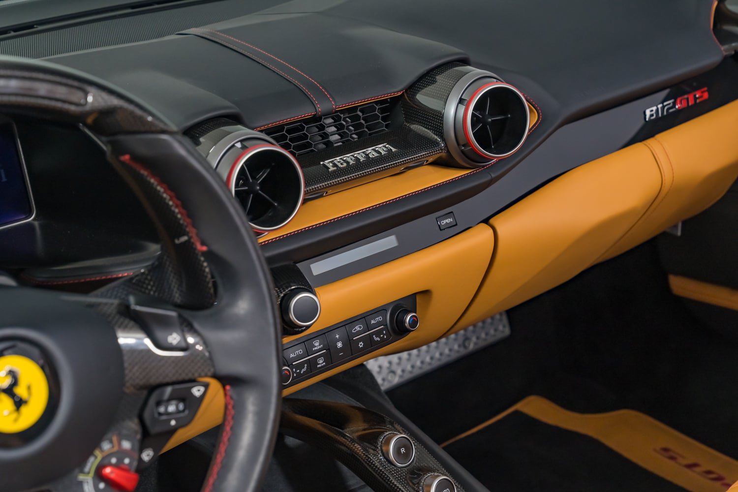 Certified 2021 Ferrari 812 GTS RWD image 30