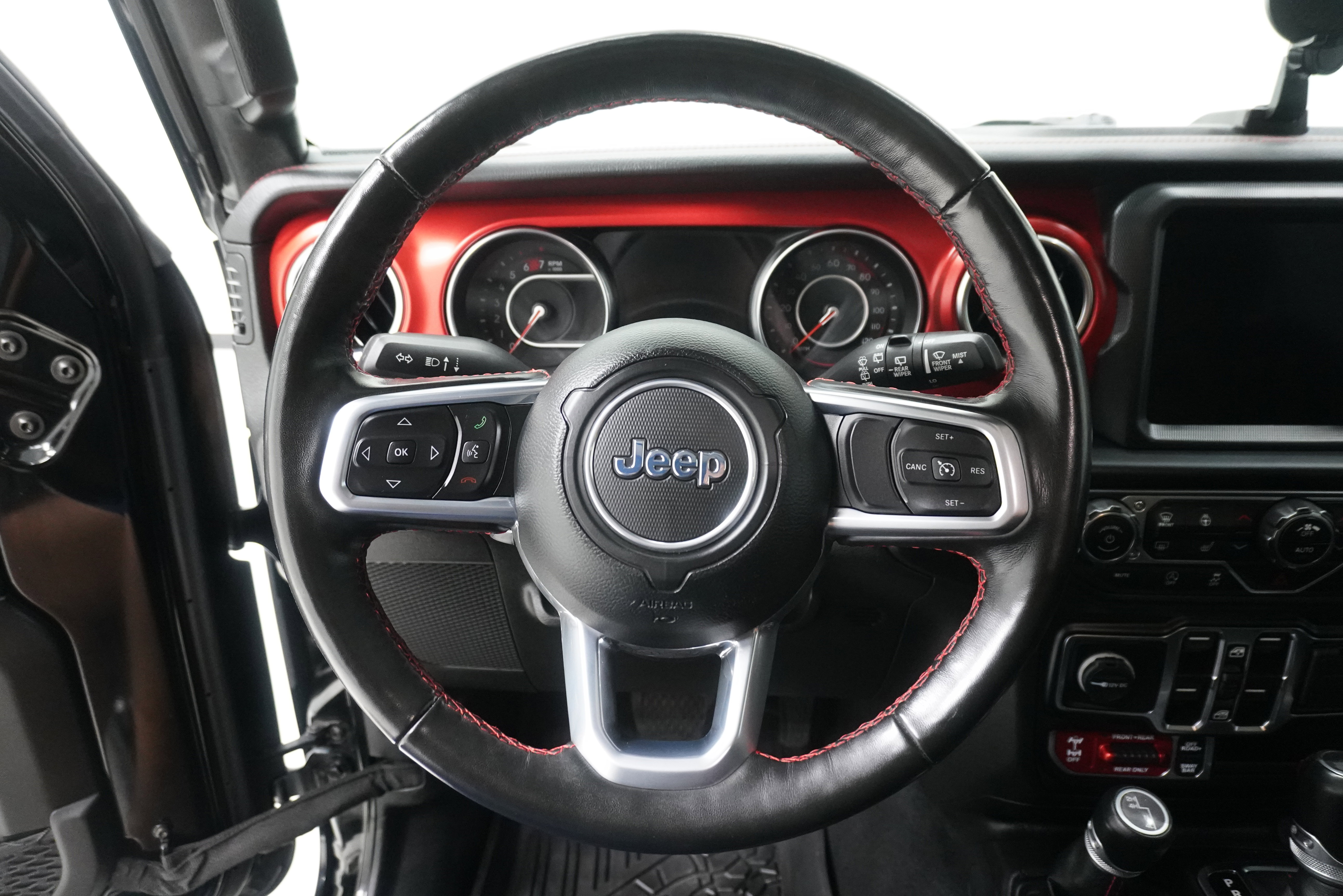 Used 2022 Jeep Wrangler Unlimited Rubicon w/ Cold Weather Group AWD/4WD image 16