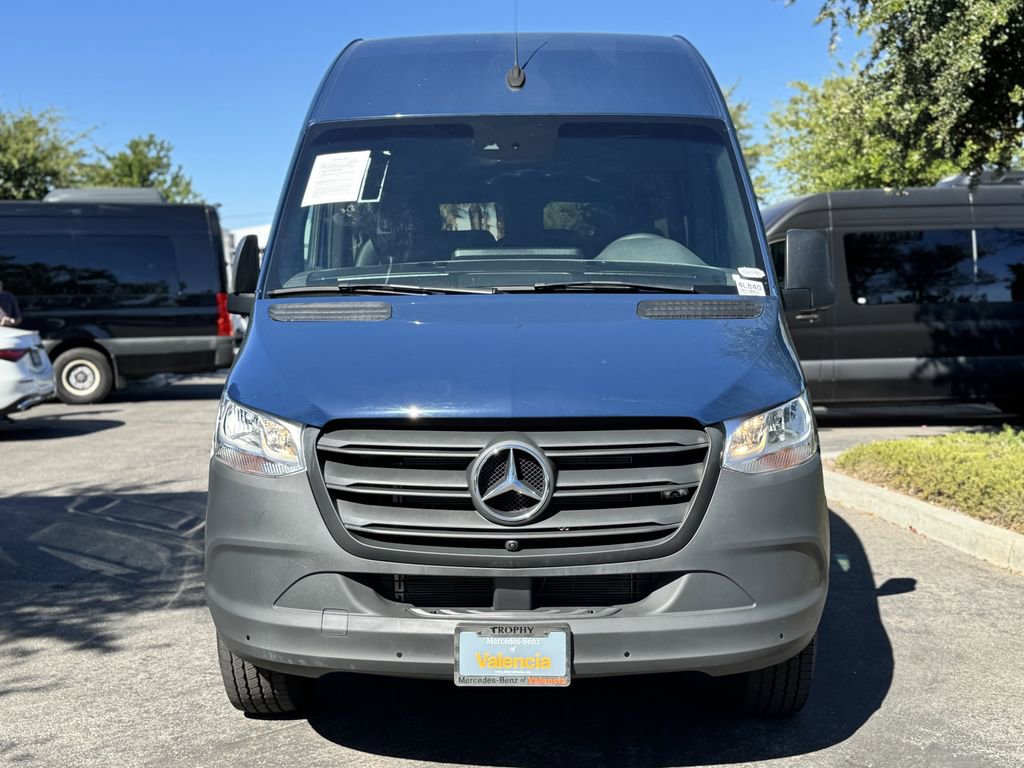 Used 2023 Mercedes-Benz Sprinter 144 Cargo image 5