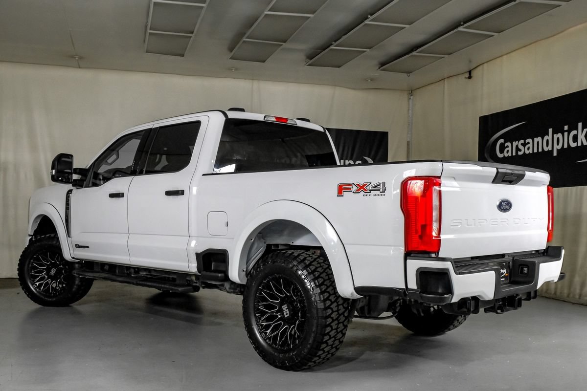 Used 2024 Ford F250 XLT w/ FX4 Off-Road Package AWD/4WD image 11