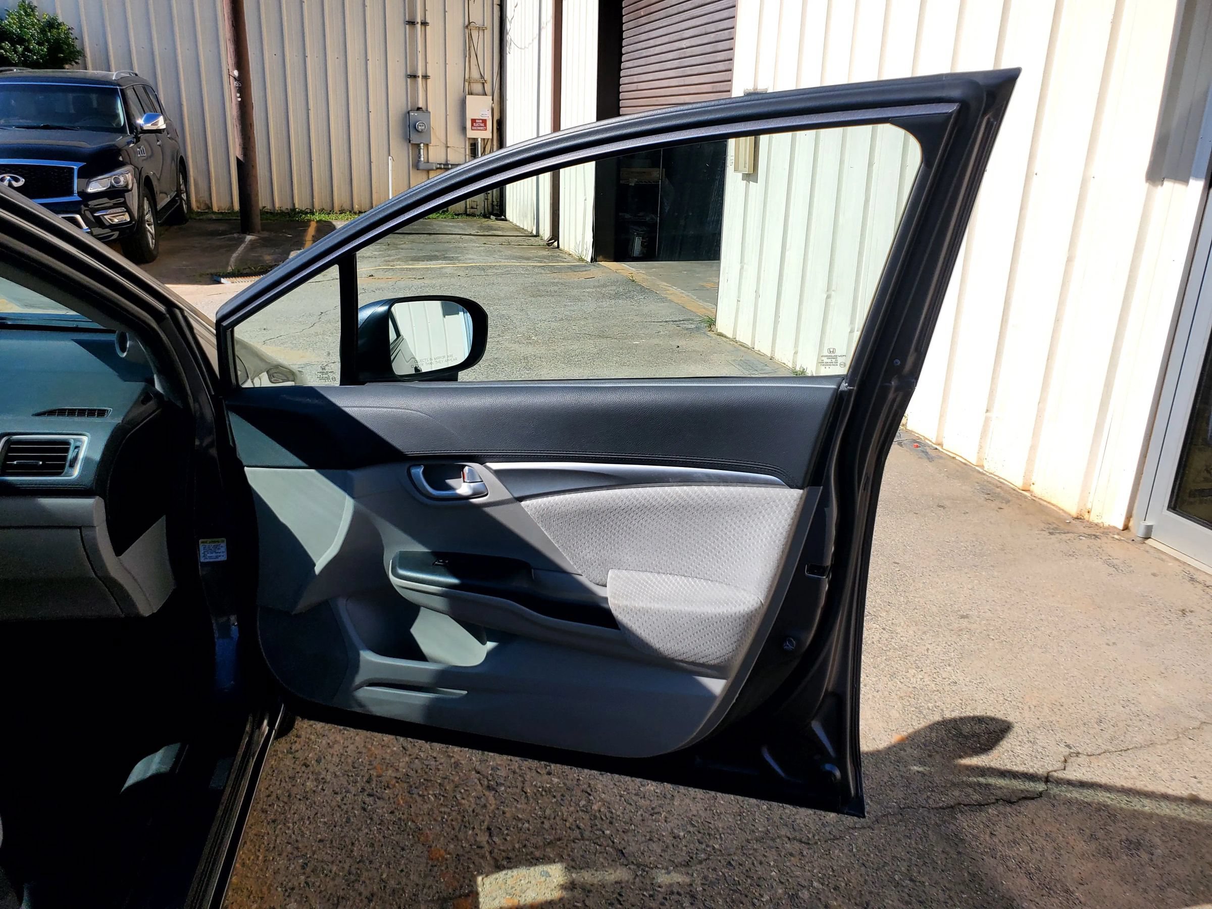 Used 2015 Honda Civic Hybrid Sedan image 22