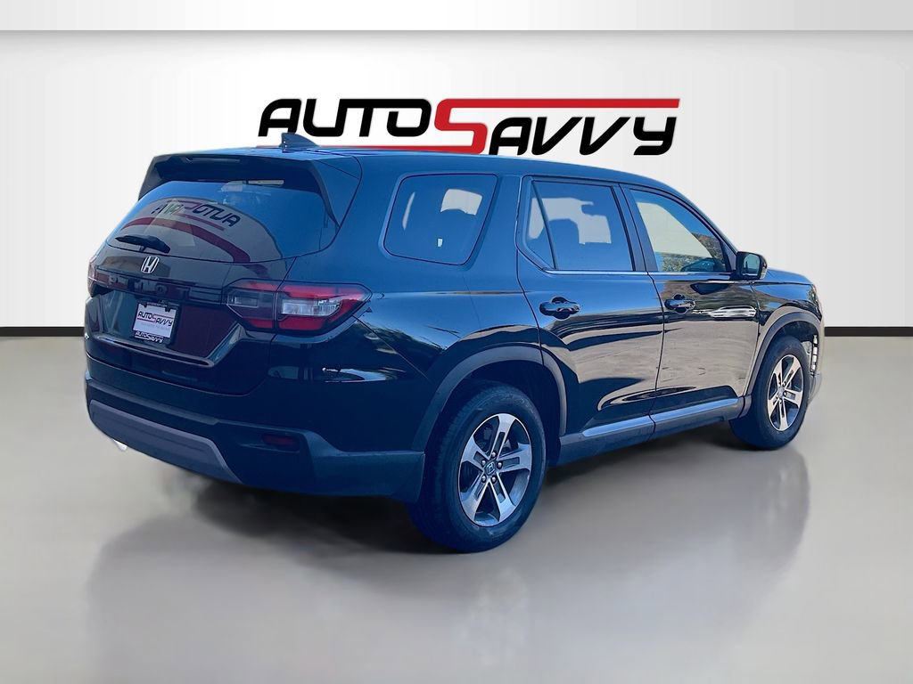 Used 2025 Honda Pilot EX-L image 7