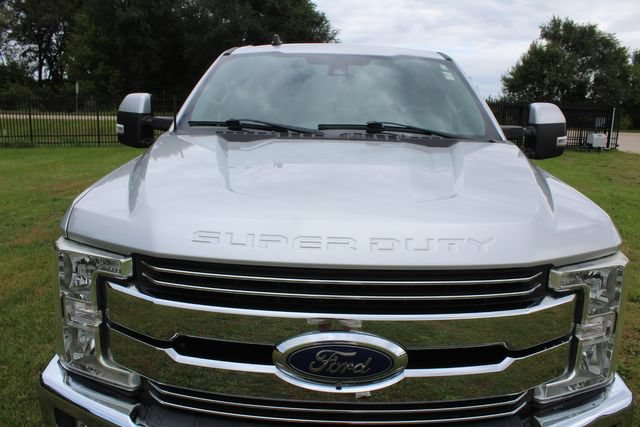 Used 2019 Ford F250 Lariat w/ Lariat Ultimate Package AWD/4WD image 4