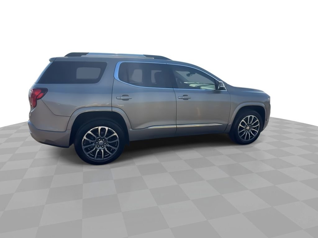 Certified 2022 GMC Acadia Denali w/ Denali Ultimate Package image 8