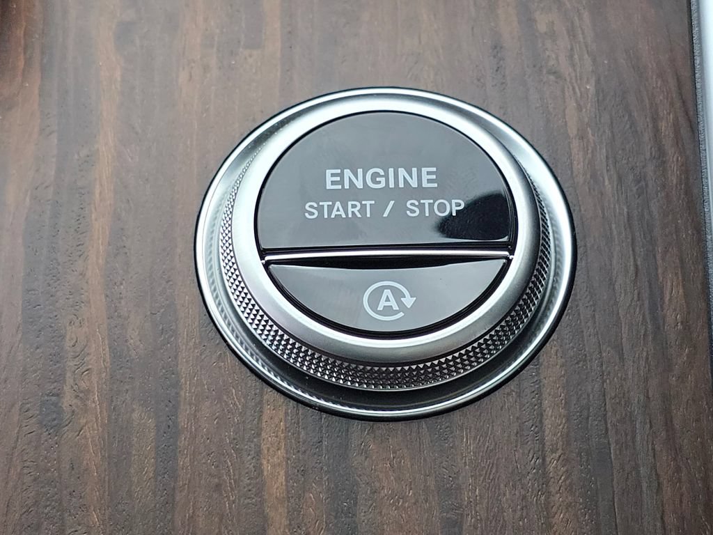 New 2026 Mercedes-Benz C 300 4MATIC Sedan image 37