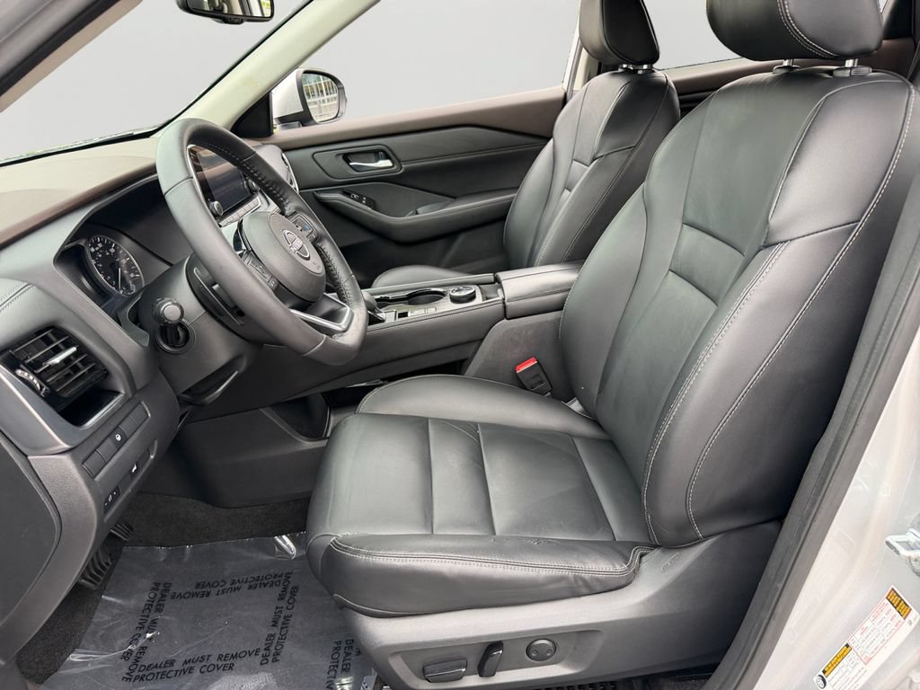 Used 2022 Nissan Rogue SL AWD/4WD image 15