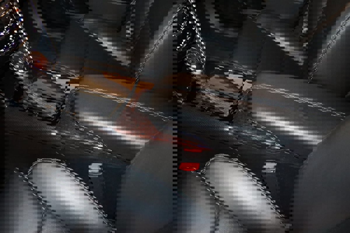 Used 2016 Cadillac XTS Luxury image 32