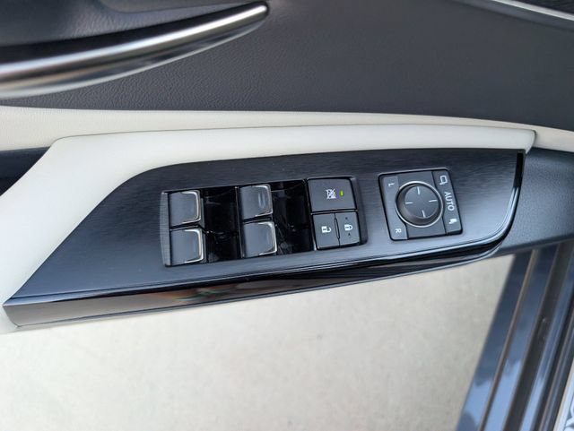 Used 2024 Lexus ES 350 Ultra Luxury w/ Accessory Package (Z1) FWD image 20