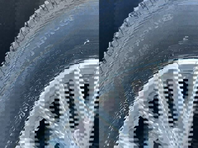 Certified 2024 GMC Acadia Elevation image 33