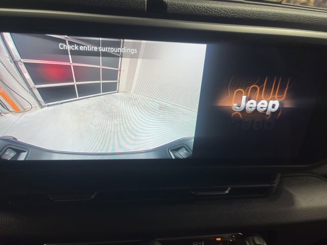 New 2025 Jeep Gladiator Sport image 14