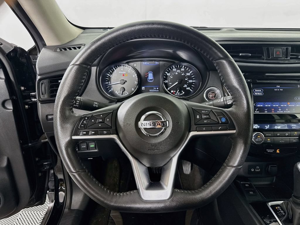 Used 2020 Nissan Rogue SV w/ Premium Package AWD/4WD image 11
