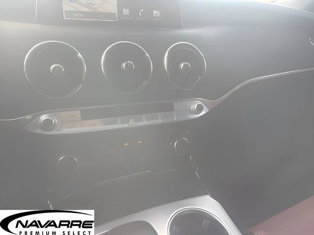Used 2020 Kia Stinger GT2 RWD image 16