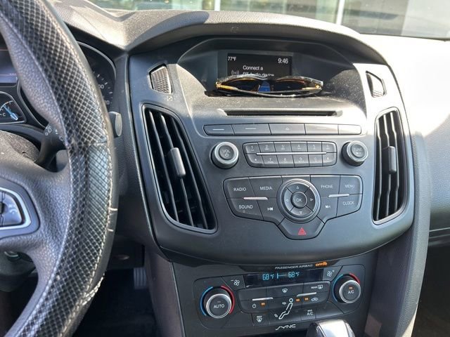 Used 2016 Ford Focus SE FWD image 20