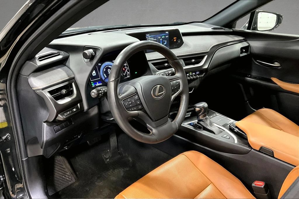Used 2022 Lexus UX 250h w/ Premium Package AWD/4WD image 17