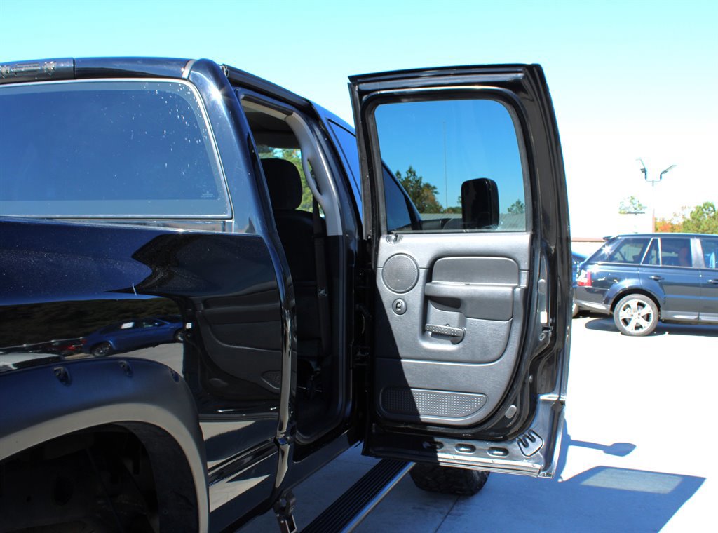 Used 2003 Dodge Ram 2500 Truck ST image 36