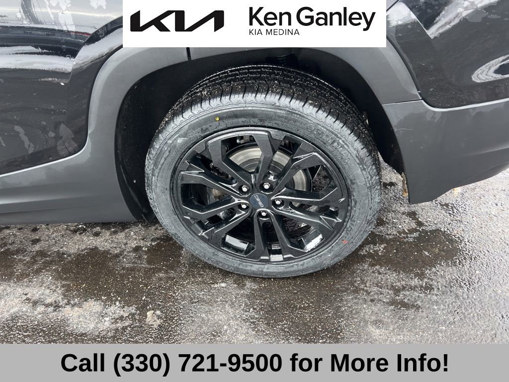 Used 2020 GMC Terrain SLE w/ Driver Convenience Package image 23