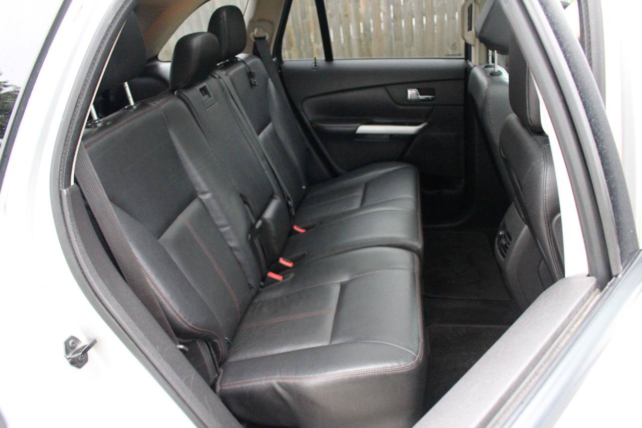 Used 2013 Ford Edge SEL AWD/4WD image 34