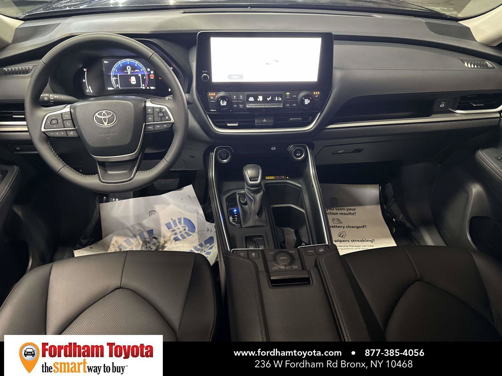 Used 2026 Toyota Grand Highlander AWD image 13