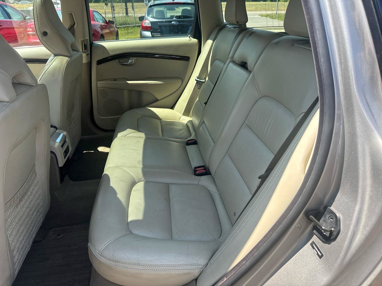 Used 2012 Volvo XC70 3.2 AWD/4WD image 11