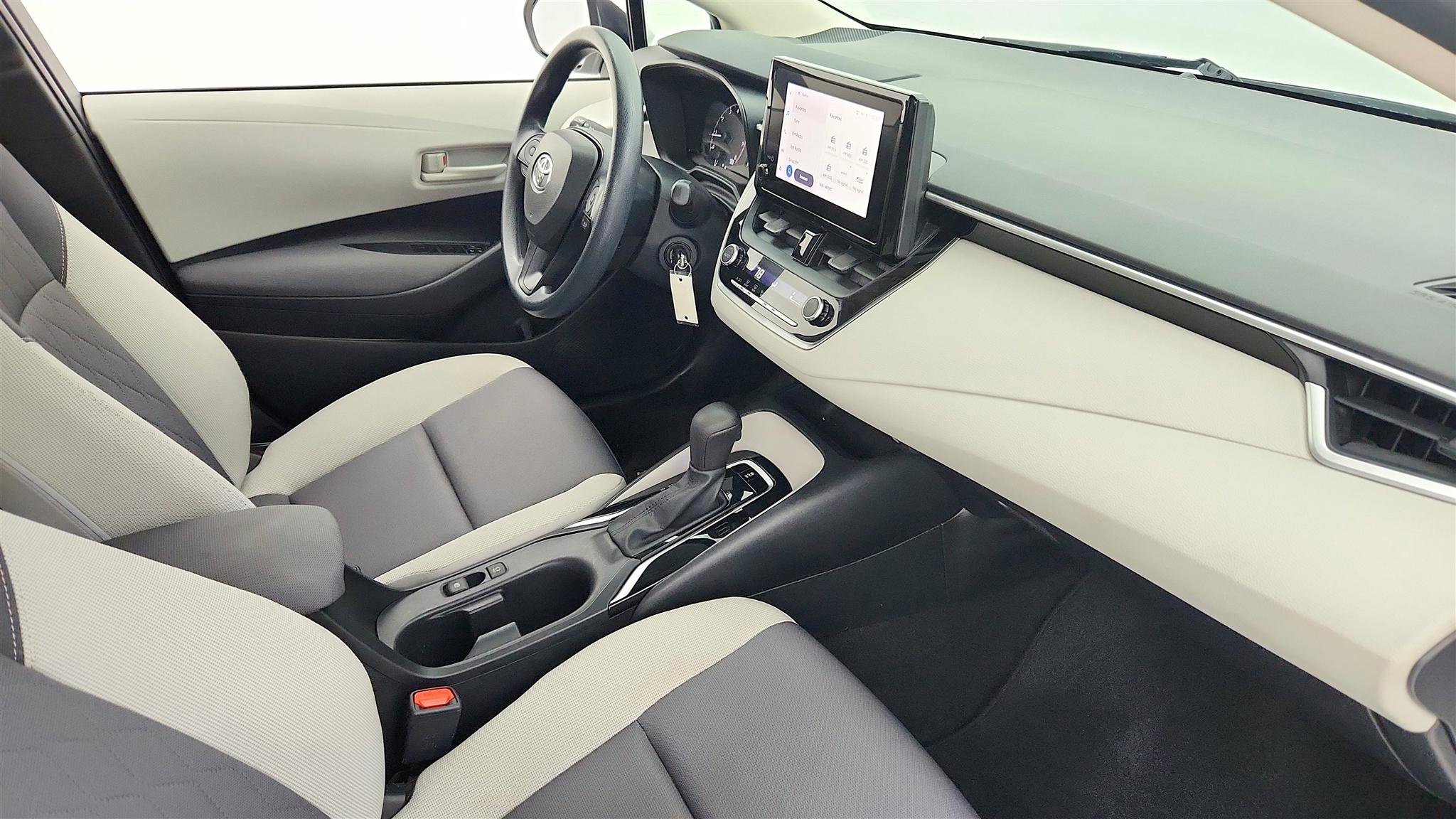 Used 2023 Toyota Corolla LE FWD image 34