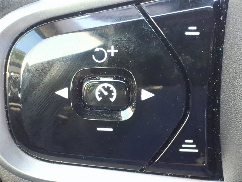 Used 2019 Volvo S60 T6 Momentum w/ Premium Package image 27