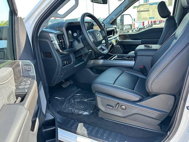 New 2026 Ford F350 Lariat w/ Black Appearance Package image 12