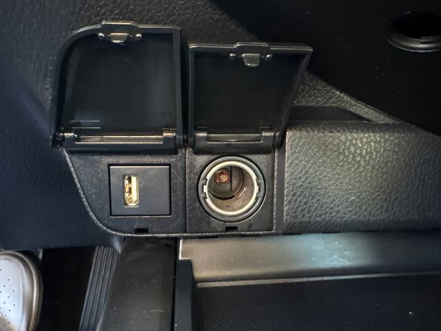 Certified 2023 Toyota Camry SE image 35