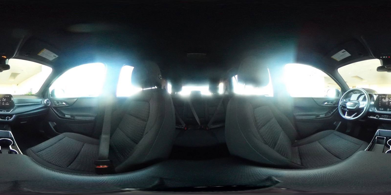 Used 2025 Chevrolet Equinox LT image 42