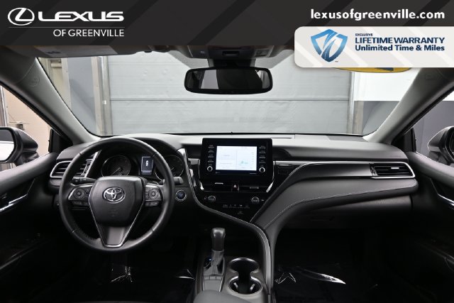 Used 2023 Toyota Camry SE w/ Convenience Package FWD image 23
