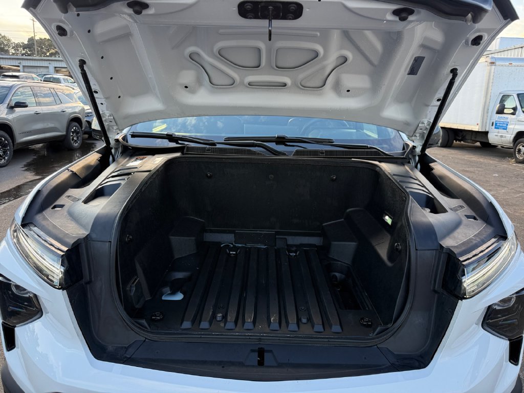 Used 2024 Chevrolet Silverado EV W/T AWD/4WD image 26