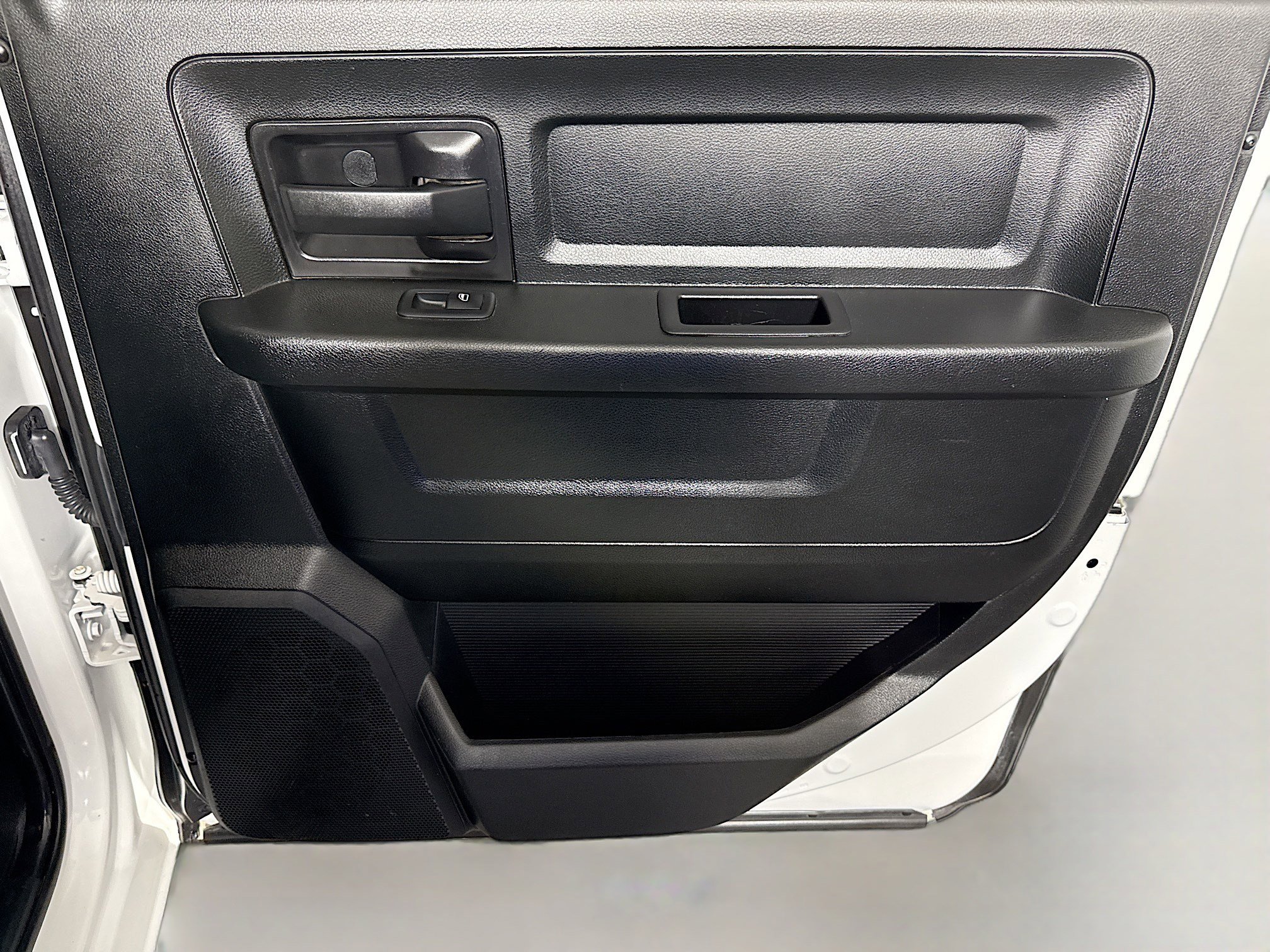 Used 2018 RAM 1500 Tradesman w/ Popular Equipment Group AWD/4WD image 27