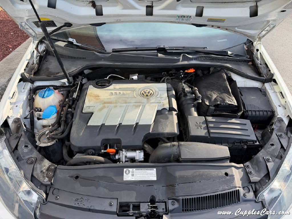 Used 2011 Volkswagen Jetta TDI FWD image 14