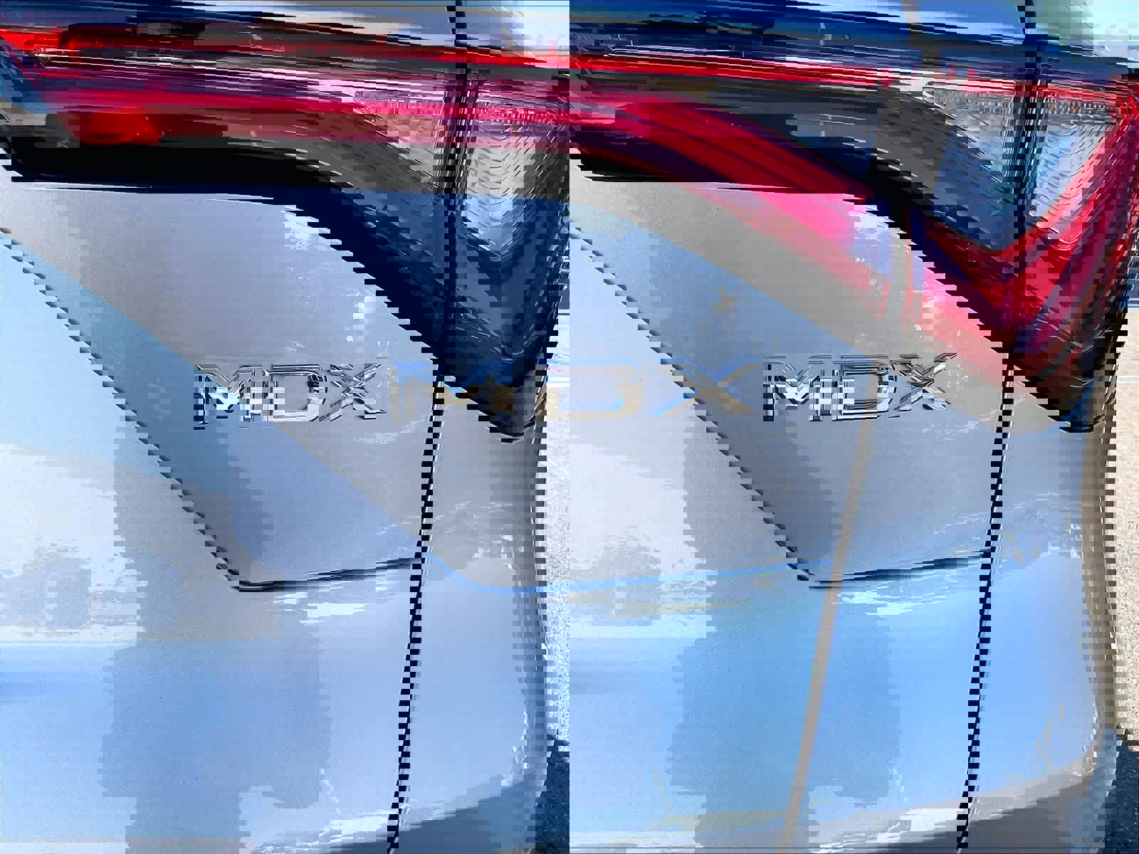 Used 2023 Acura MDX FWD w/ Technology Package image 11