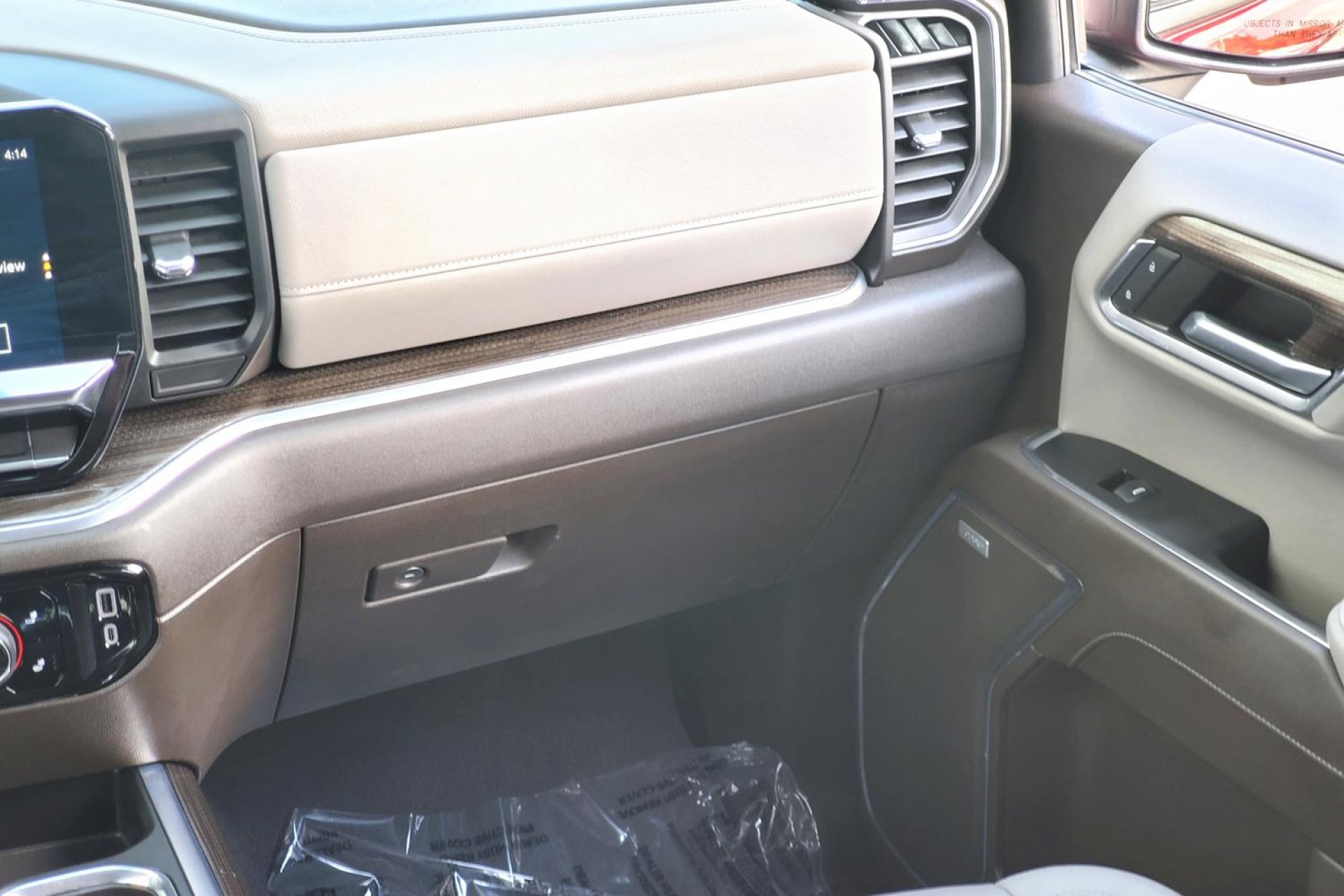 Used 2024 Chevrolet Silverado 1500 LT Trail Boss w/ LT Trail Boss Premium Package image 25