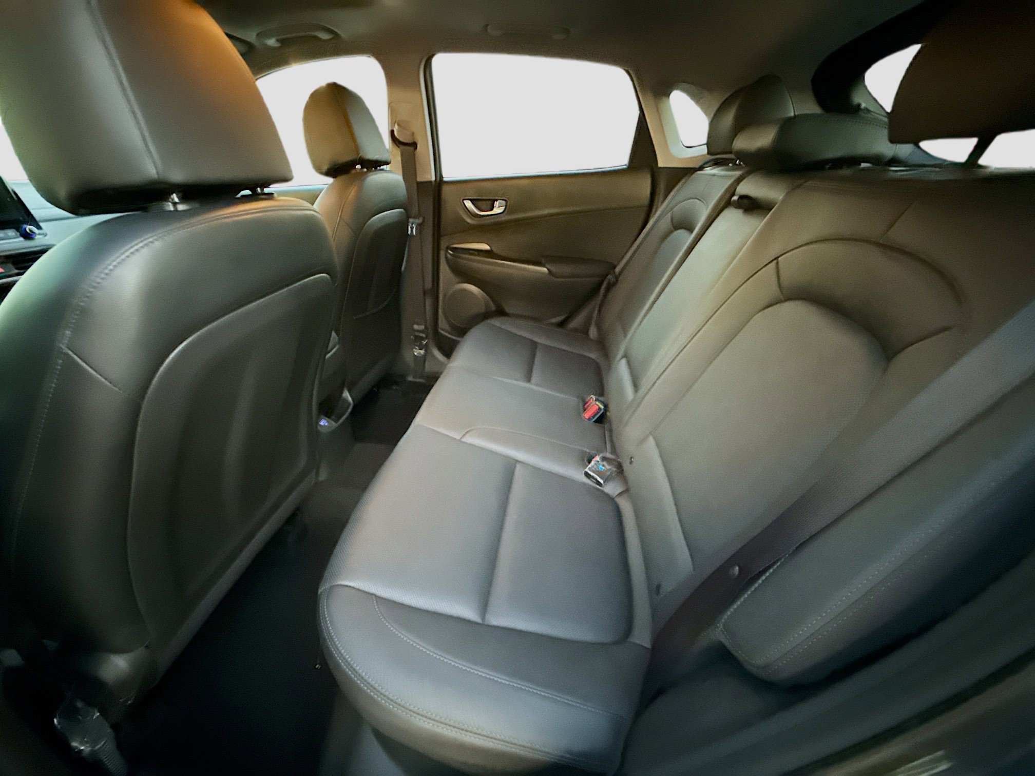 Used 2023 Hyundai Kona Limited w/ Cargo Package image 22