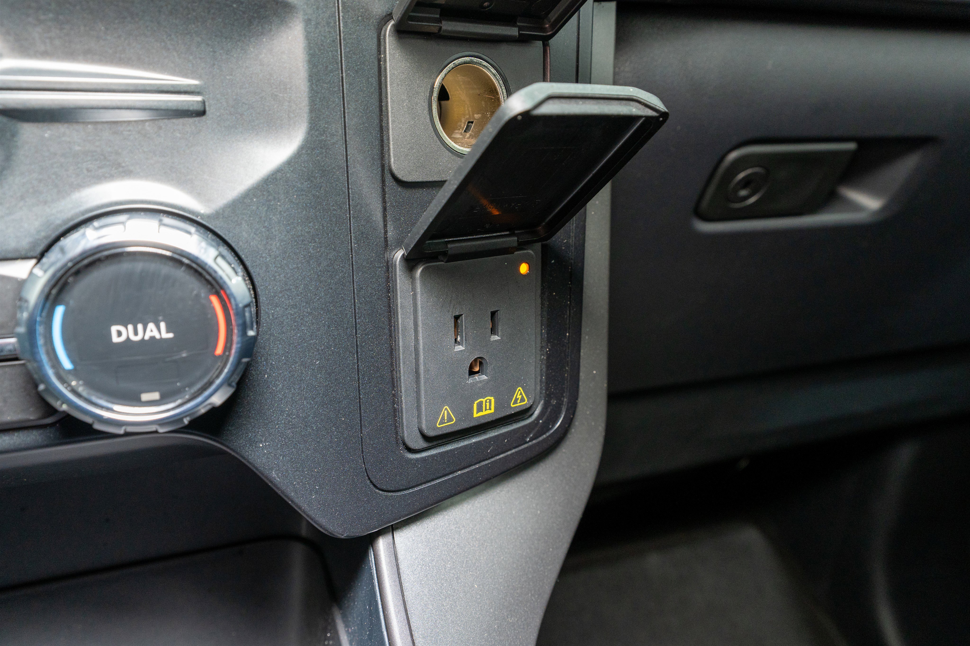 Used 2024 Ford F150 XLT w/ XLT Black Appearance Package image 24