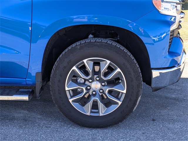 Used 2025 Chevrolet Silverado 1500 LT image 12