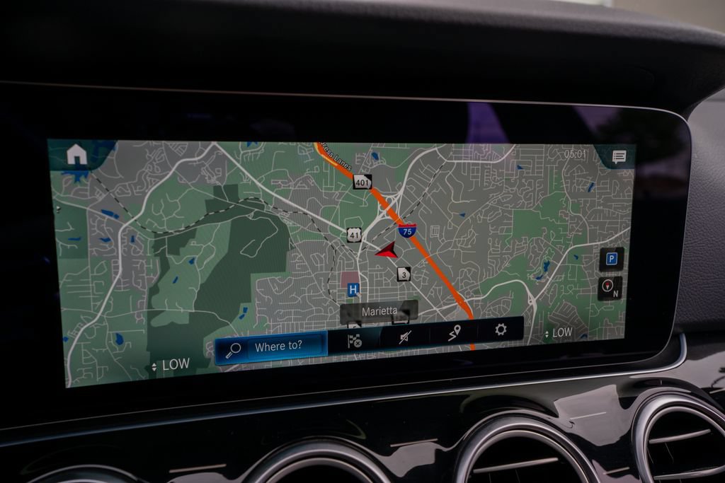 Used 2021 Mercedes-Benz E 350 Sedan image 38