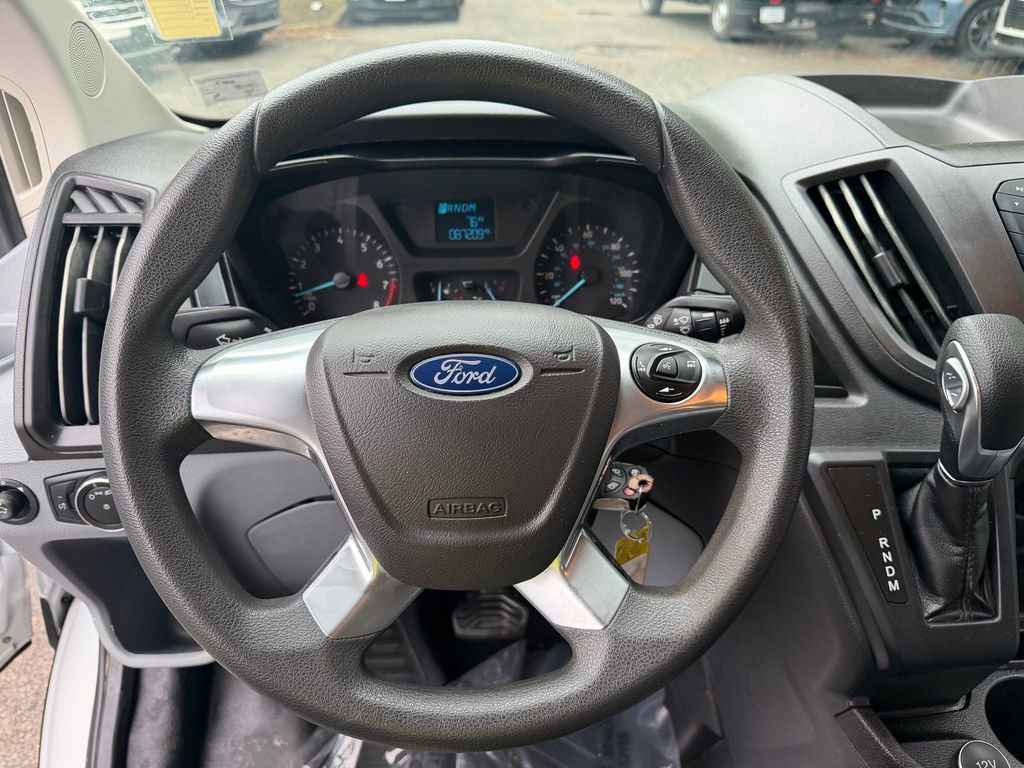Used 2019 Ford Transit 150 130 Low Roof RWD image 24