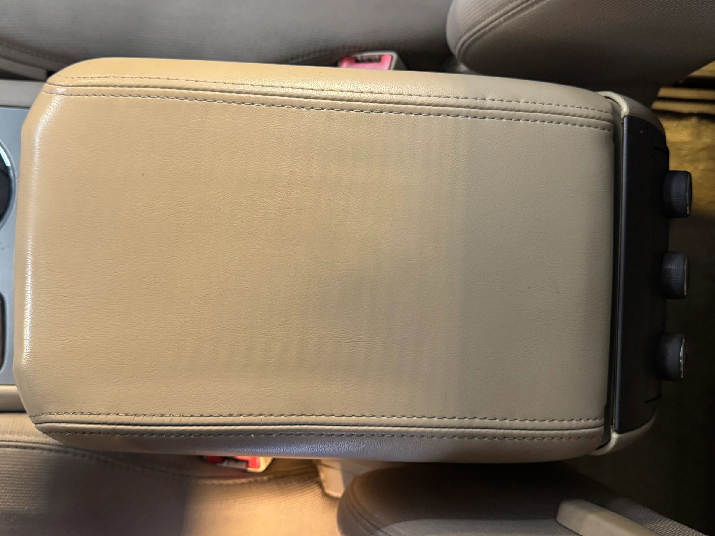 Used 2009 Saturn Outlook XE w/ Preferred Package image 19