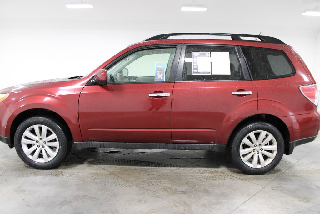 Used 2013 Subaru Forester 2.5X Premium w/ All-Weather Plus Pkg image 47